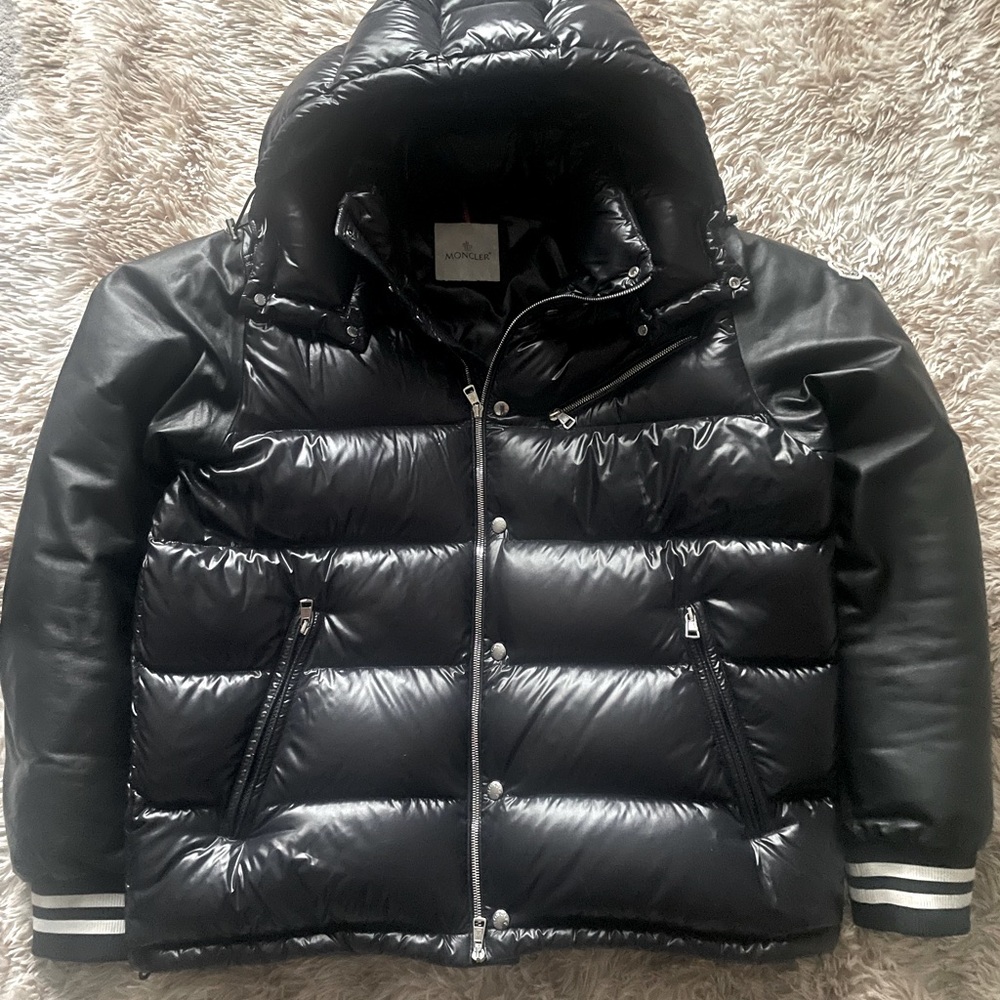 MONCLER Quilted Lacquered-Nylon Hooded Down Jacket size 6 limited edition